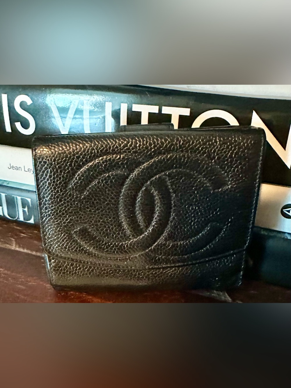 💯 Authentic Chanel Black Compact Bifold Grained Leather Wallet